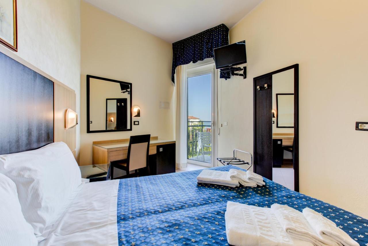 Hotel Verona 3*